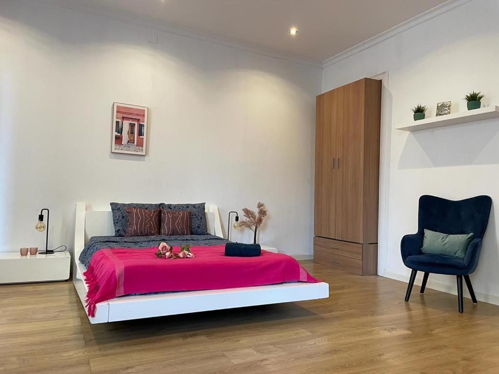 By La Rambla Rooms Barcelona Exterior photo